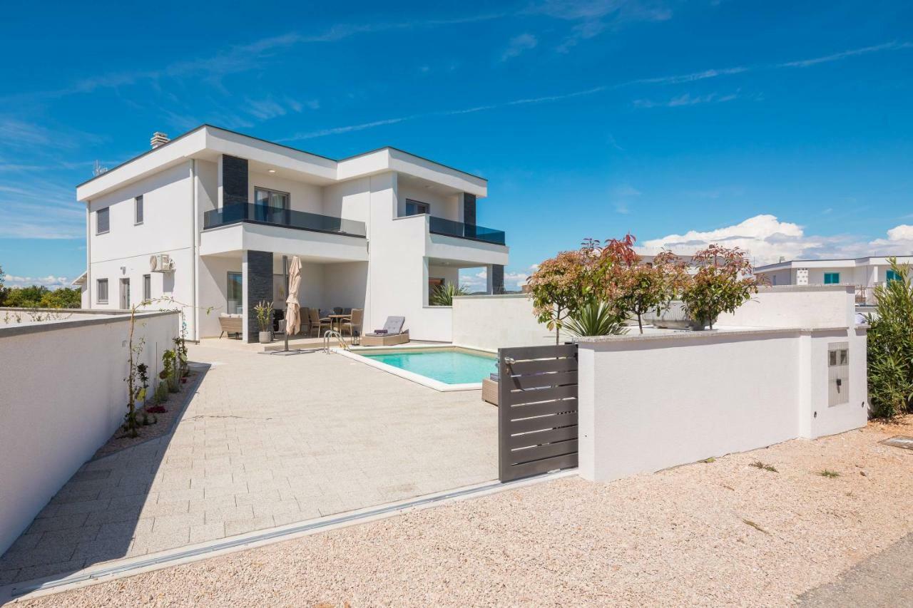 Holiday Home Ventum Šibenik Екстериор снимка